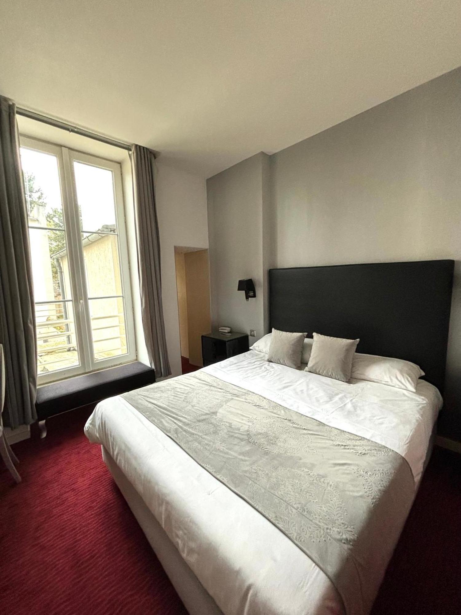 Logis Hotel Saint Martin Orleans Luaran gambar