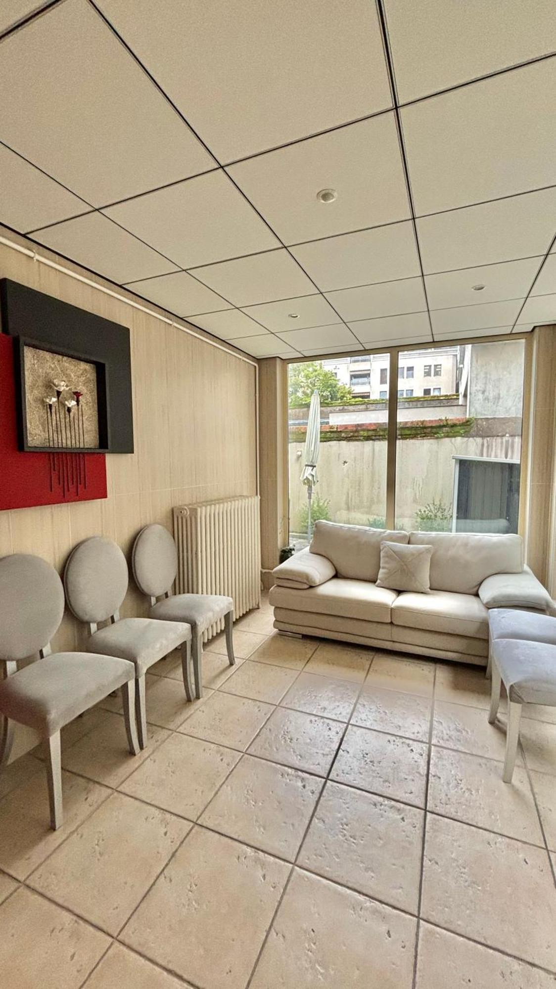 Logis Hotel Saint Martin Orleans Luaran gambar