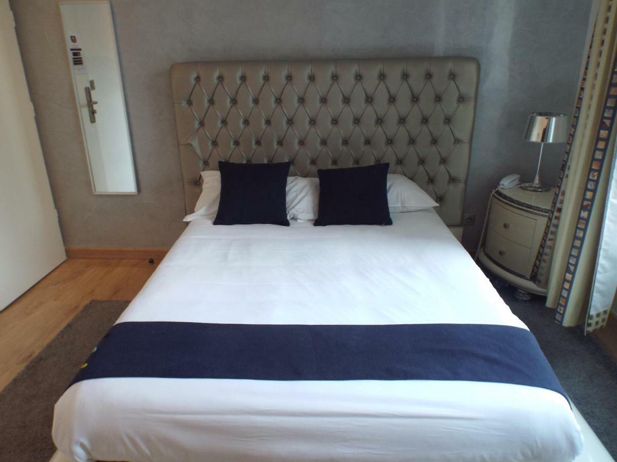 Logis Hotel Saint Martin Orleans Luaran gambar